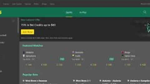 “曼联球迷蓄发誓言：再下一城，五连胜剪发狂欢即将开启！”